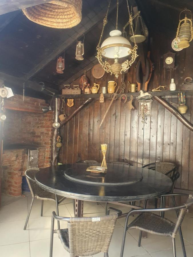 Отель Casa Danei Брашов Экстерьер фото