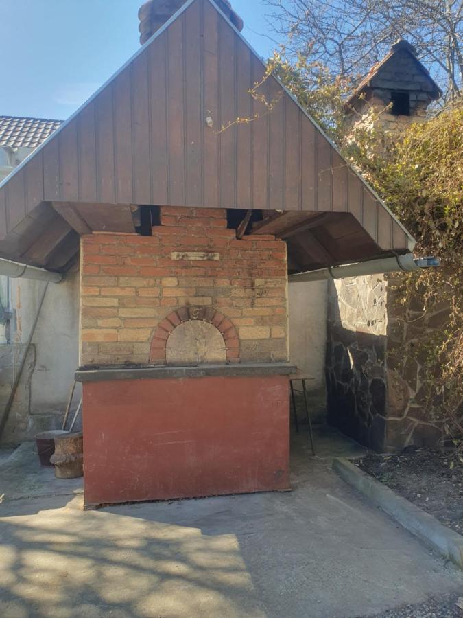 Отель Casa Danei Брашов Экстерьер фото